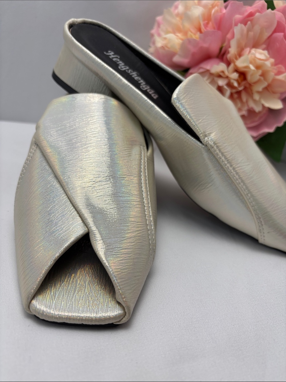 Hengshengda Iridescent Womens 7 Cream Square-Toe Slip-On Block Heel Mules #446 - Picture 6 of 13